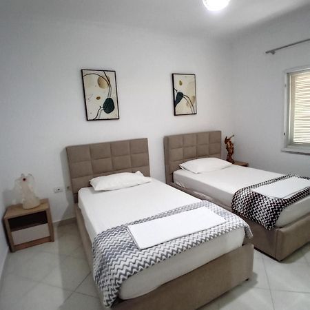 Luxury Appartament Lungomare Avlonya Dış mekan fotoğraf