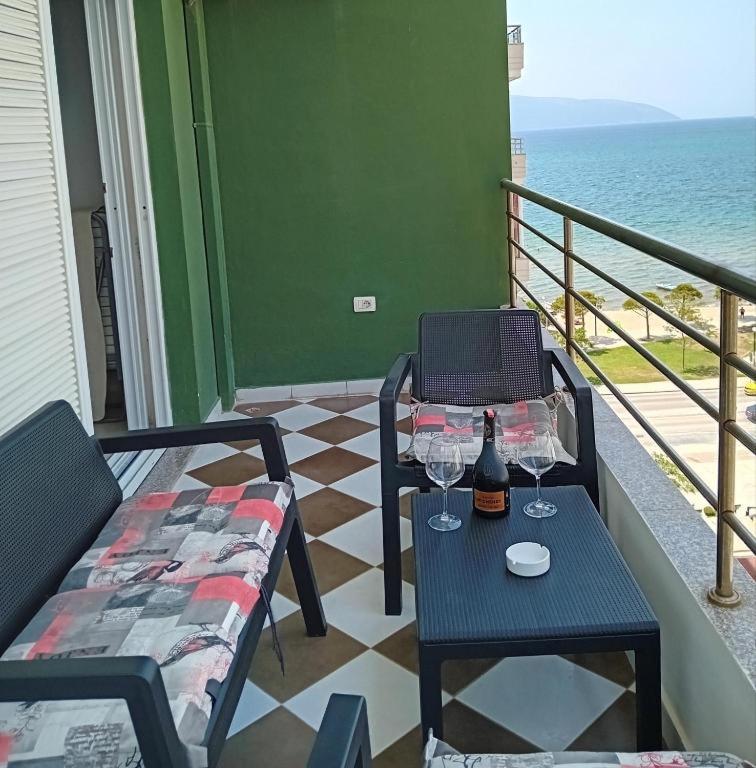 Luxury Appartament Lungomare Avlonya Dış mekan fotoğraf