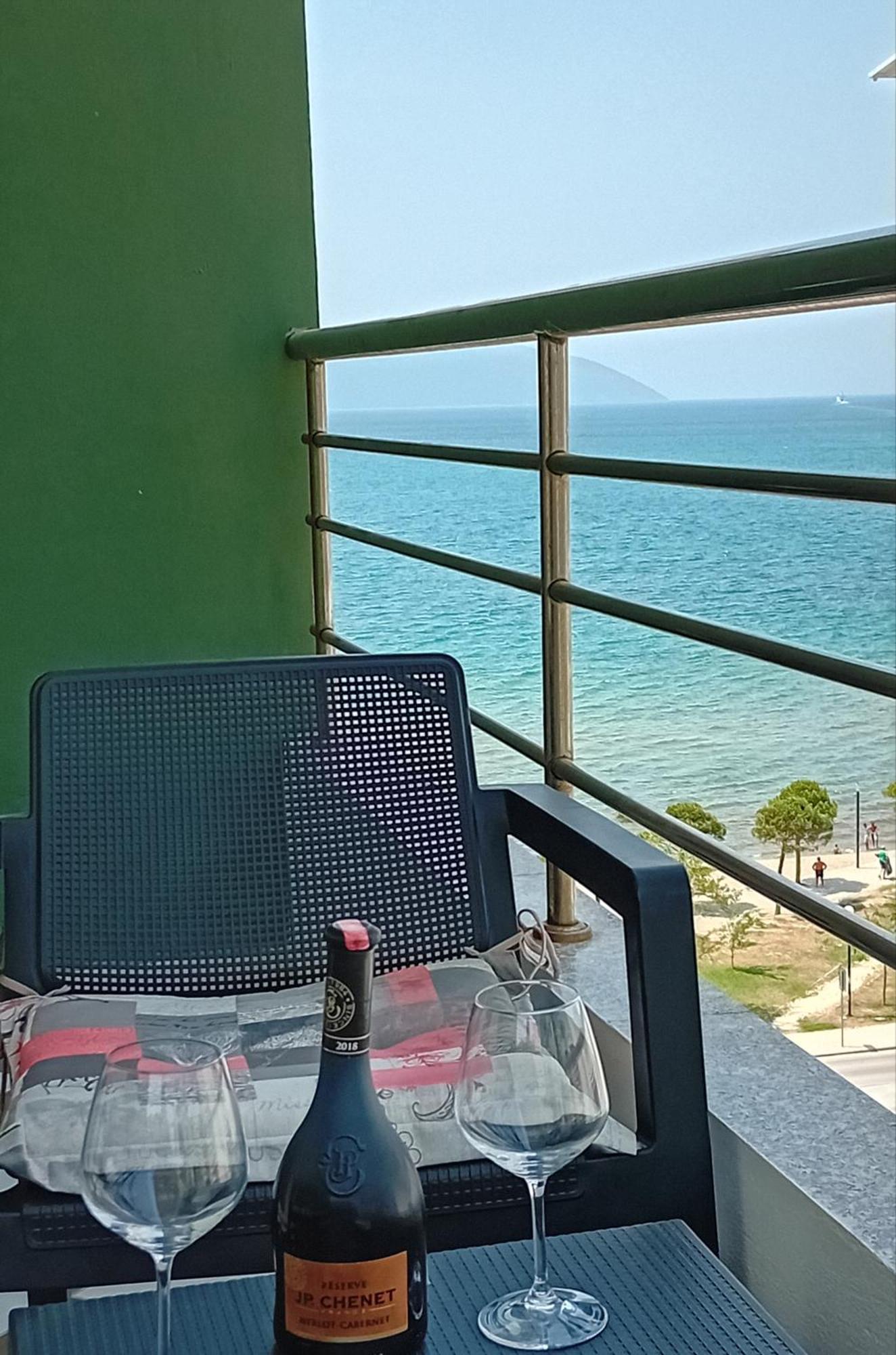 Luxury Appartament Lungomare Avlonya Dış mekan fotoğraf